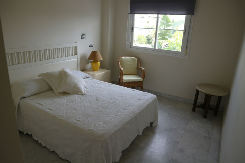 Middle Floor Apartment San Pedro de Alcántara Málaga - image 12
