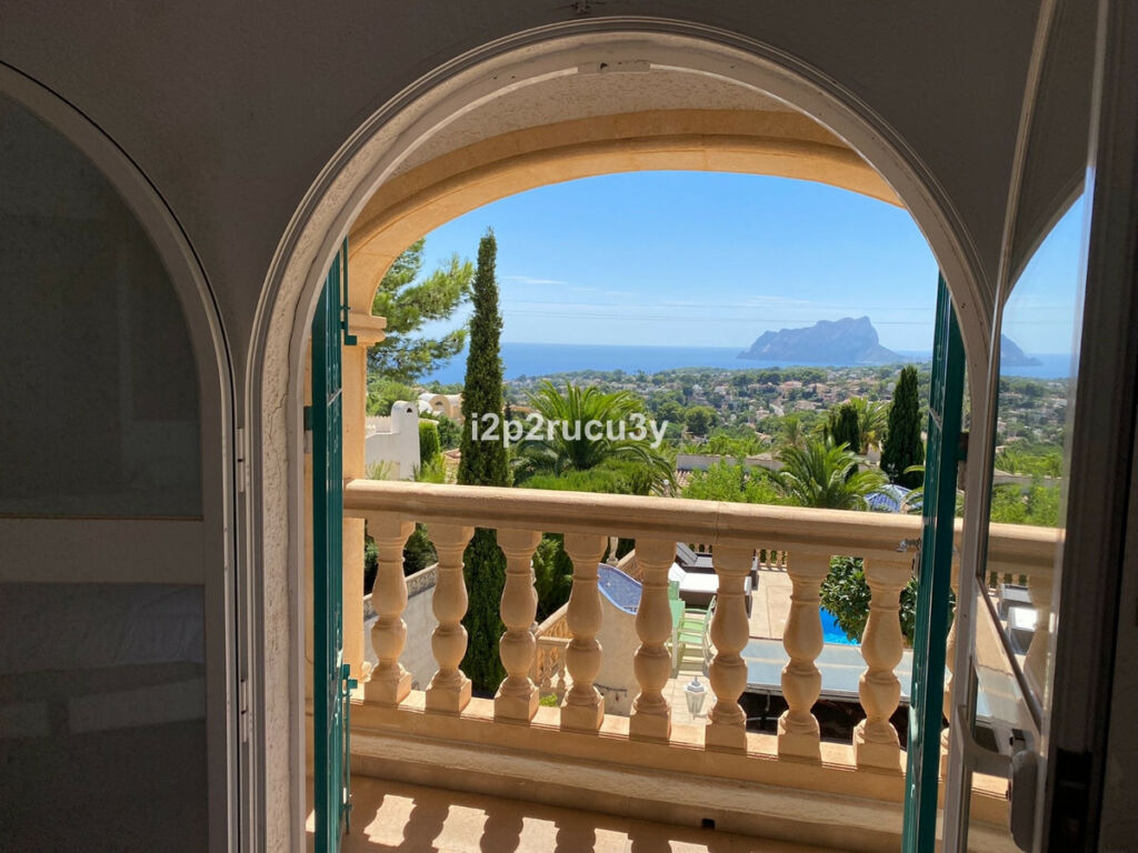 Detached Villa Benissa Alicante - image 13
