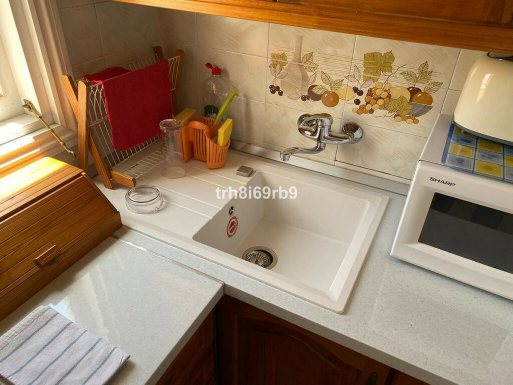Middle Floor Apartment Benavista Málaga - image 11