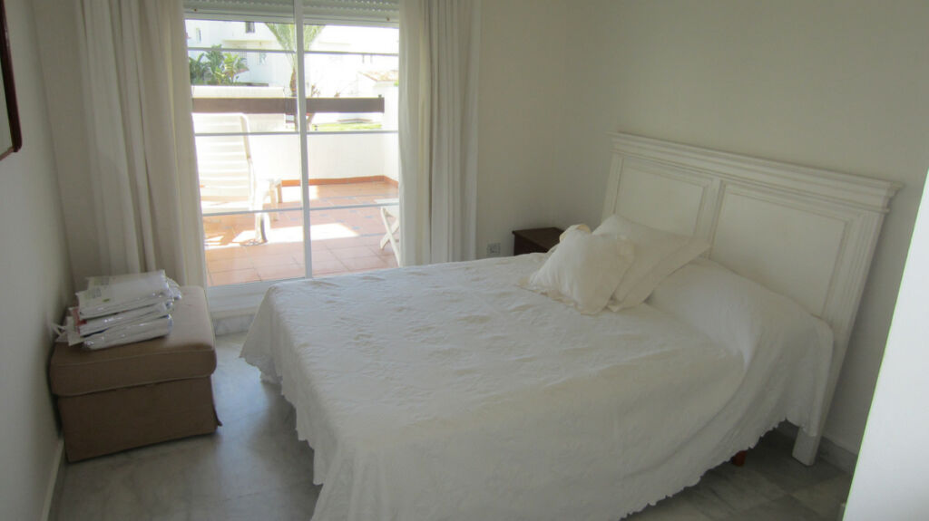 Middle Floor Apartment San Pedro de Alcántara Málaga - image 14