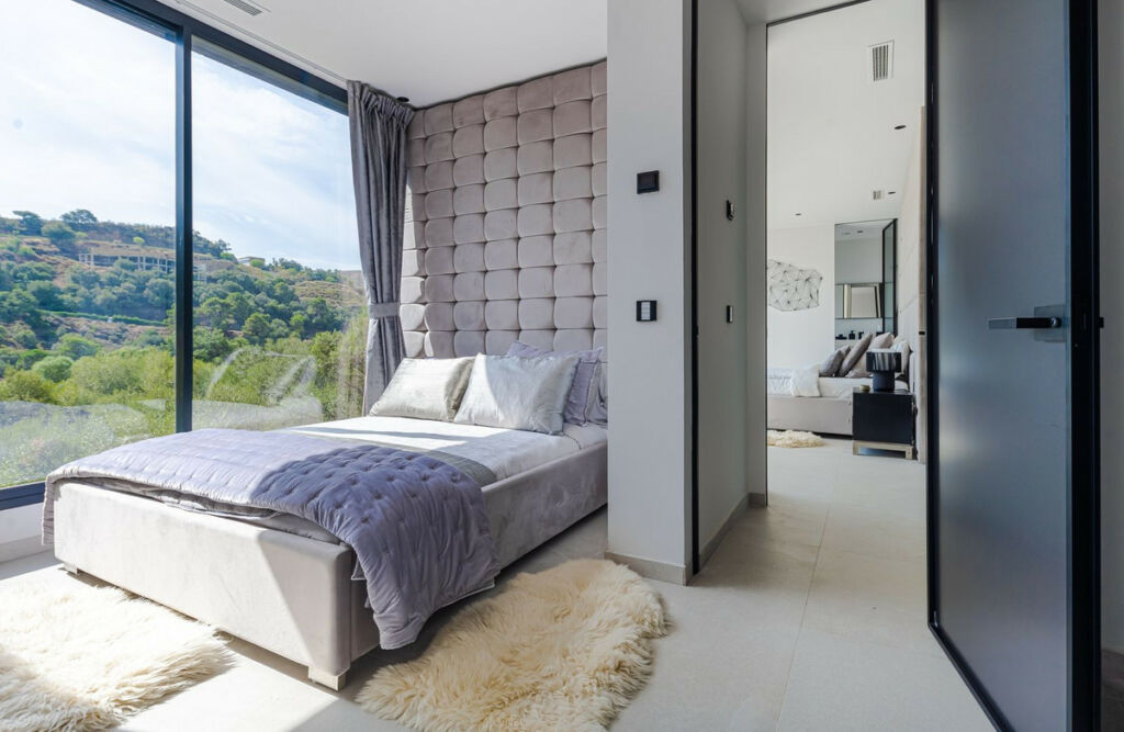 Detached Villa Benahavís Málaga - image 15