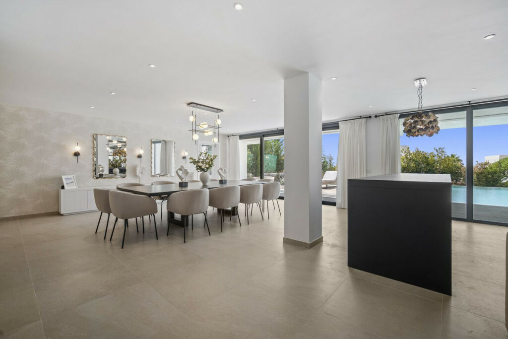 Detached Villa Benahavís Málaga - image 15