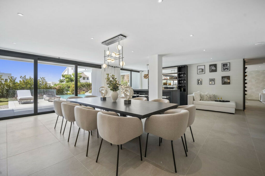 Detached Villa Benahavís Málaga - image 17