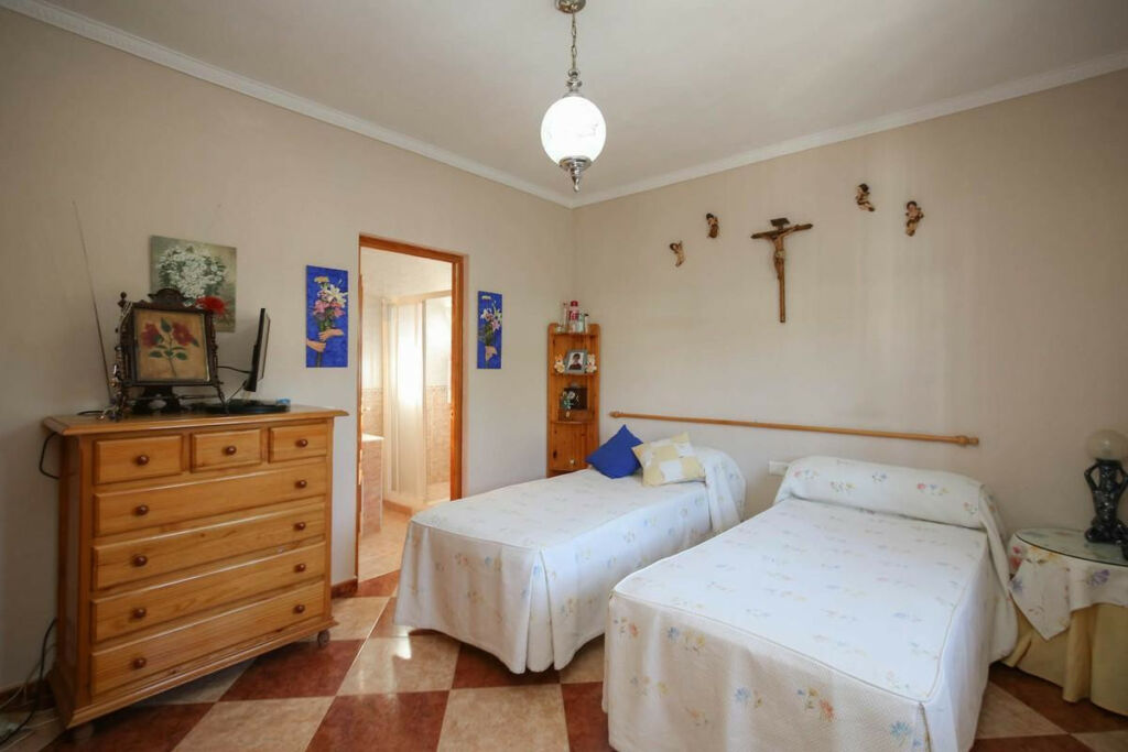 Detached Villa Alhaurín de la Torre Málaga - image 18