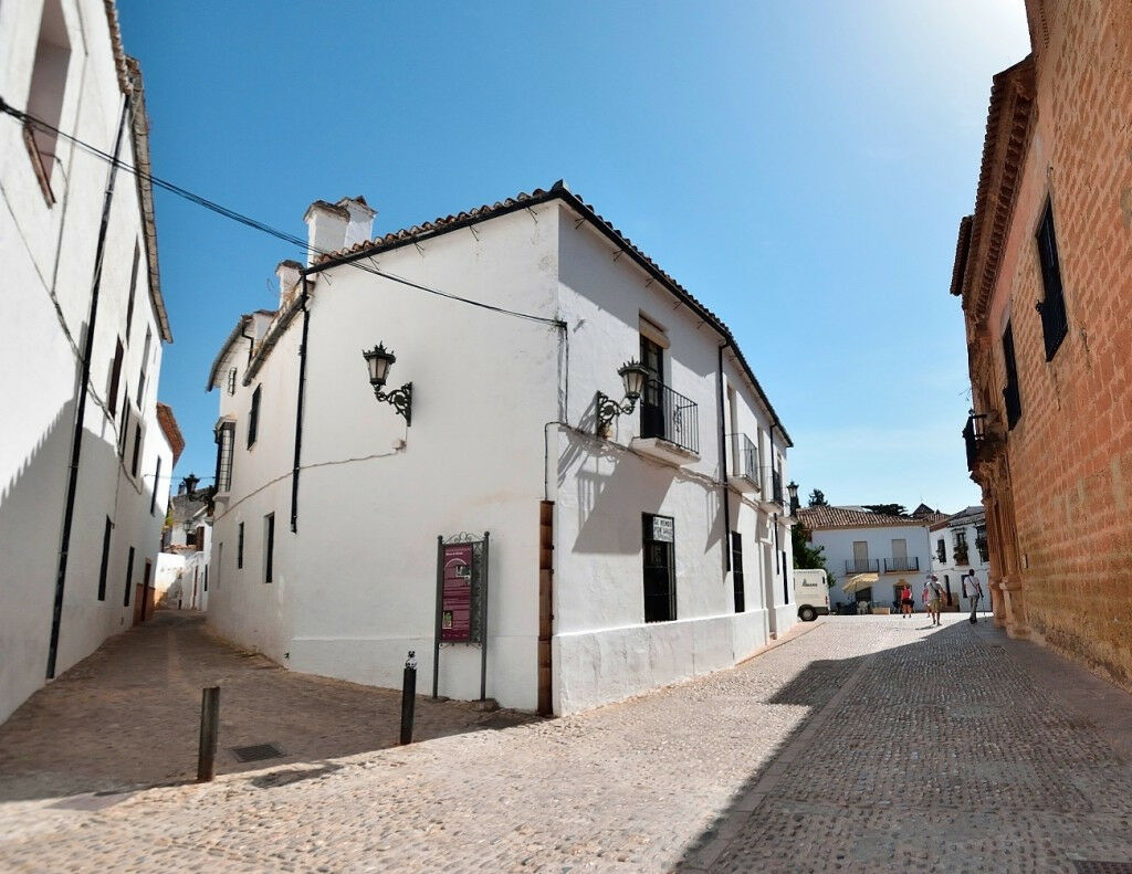 Detached Villa Ronda Málaga - image 2