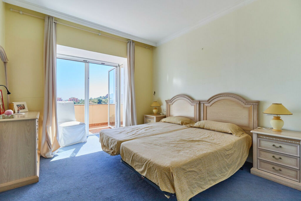 Detached Villa La Mairena Málaga - image 20