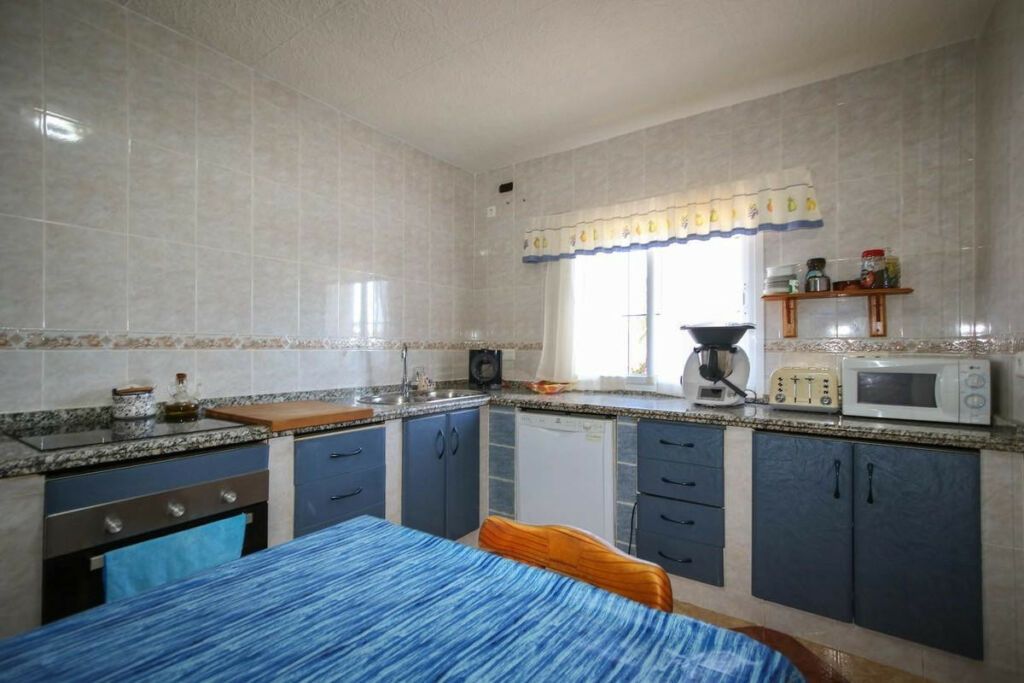 Detached Villa Alhaurín de la Torre Málaga - image 3
