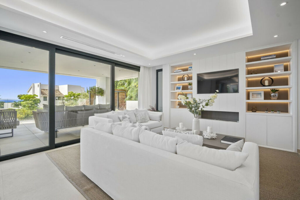 Detached Villa Benahavís Málaga - image 30