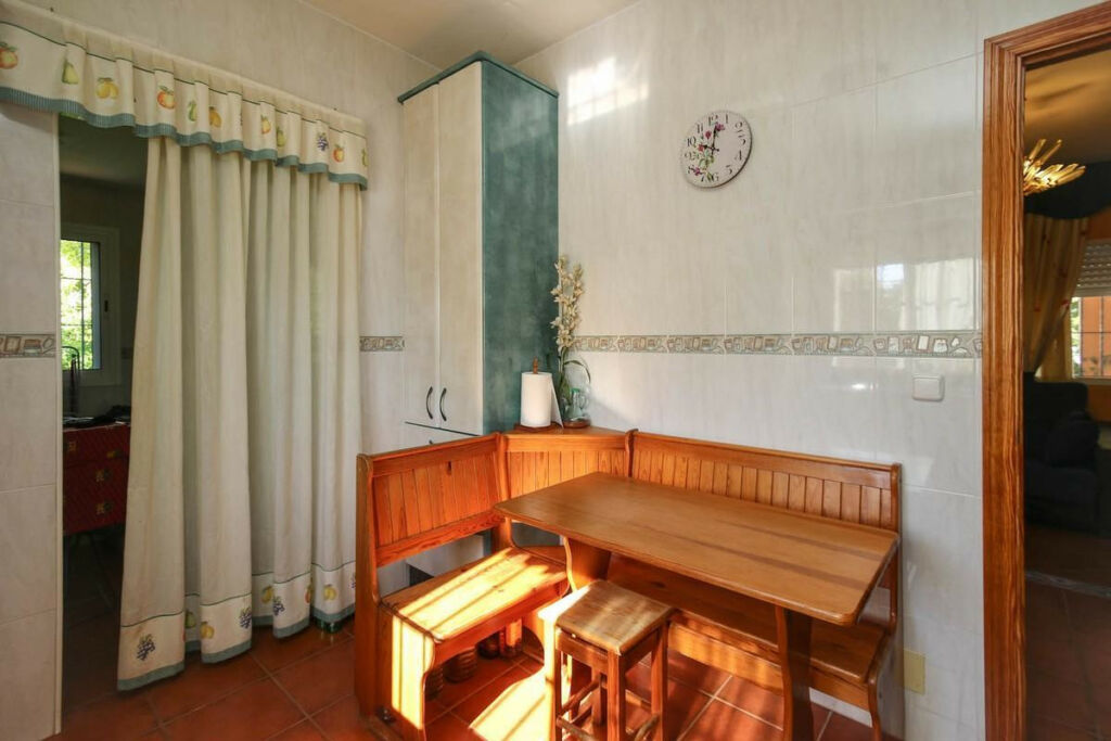 Detached Villa Alhaurín de la Torre Málaga - image 31