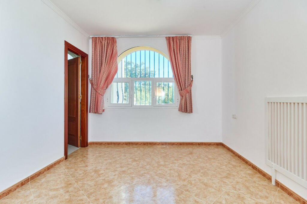 Detached Villa La Mairena Málaga - image 36