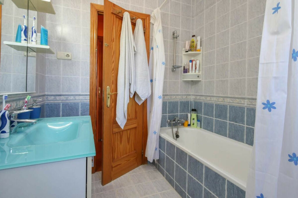 Detached Villa Alhaurín de la Torre Málaga - image 38