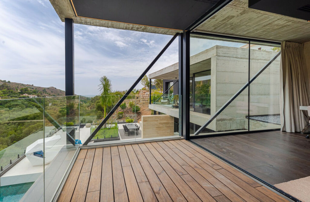 Detached Villa Benahavís Málaga - image 42