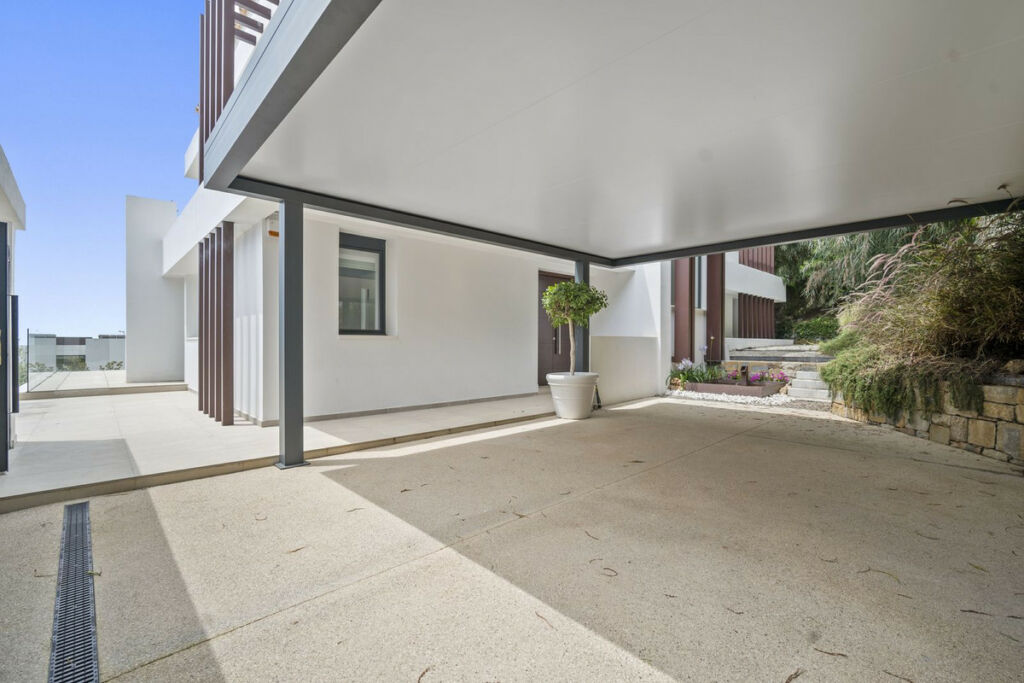 Detached Villa Benahavís Málaga - image 43