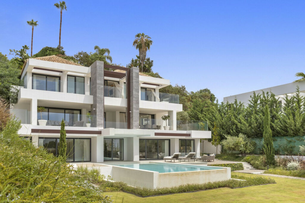 Detached Villa Benahavís Málaga - image 51