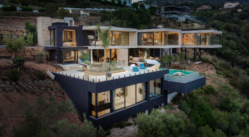 Detached Villa Benahavís Málaga - image 30