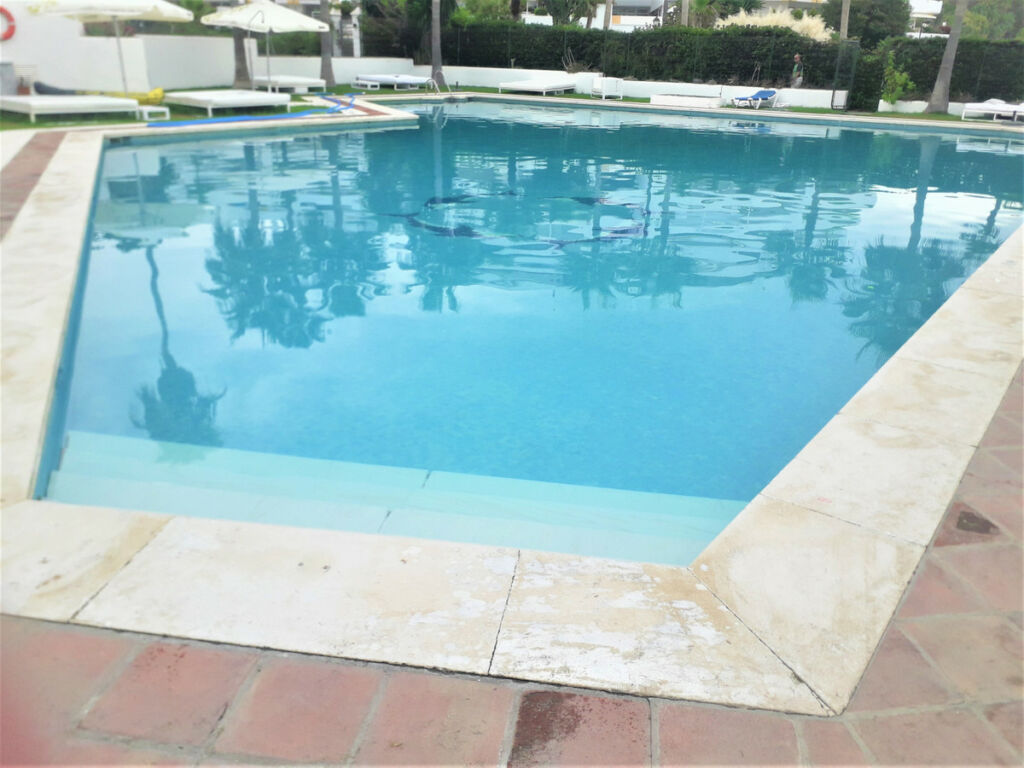 Semi-Detached House San Pedro de Alcántara Málaga - image 6