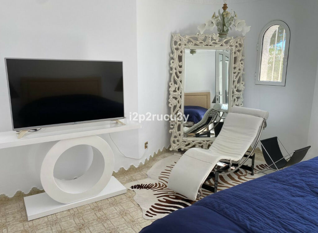 Detached Villa Benissa Alicante - image 9