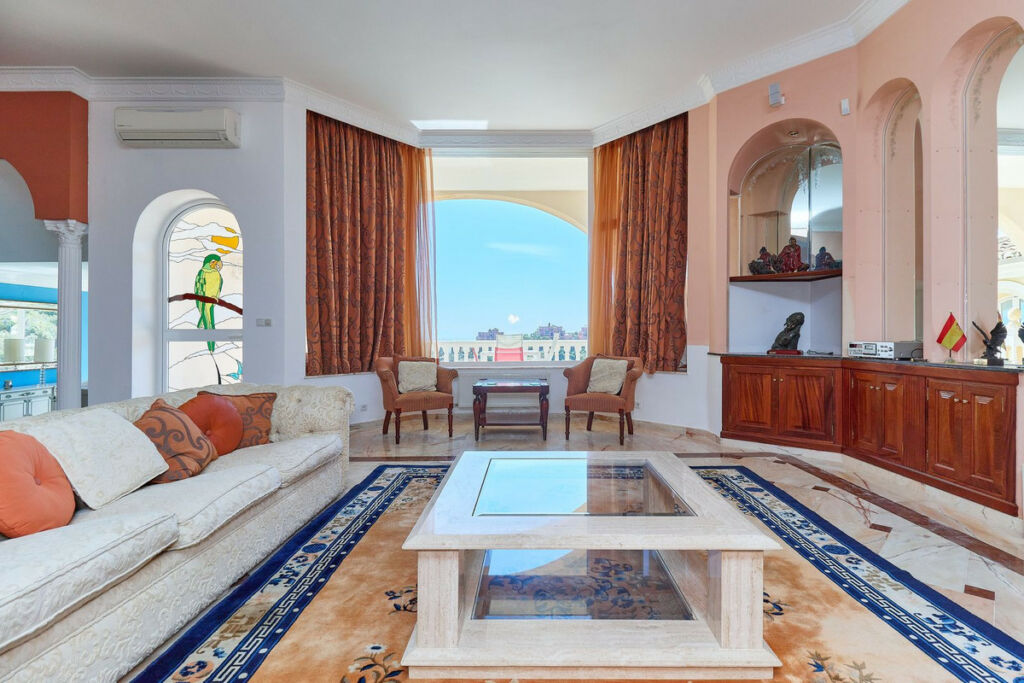 Detached Villa La Mairena Málaga - image 9