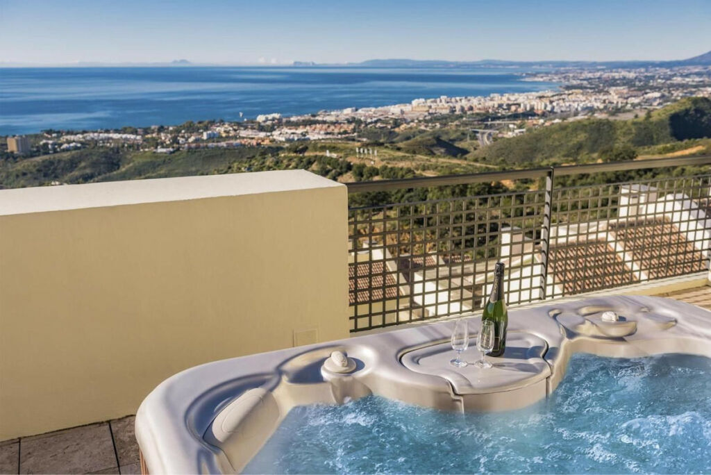 Penthouse Altos de los Monteros Málaga