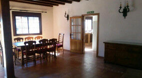 Hostel Monda Málaga - image 13