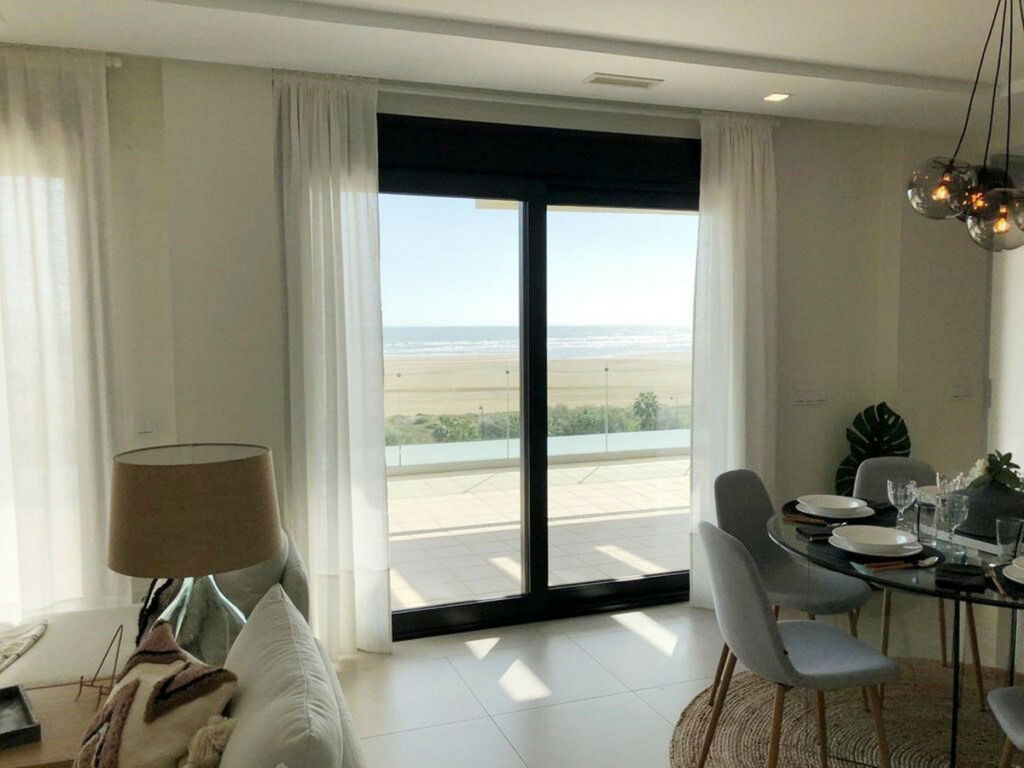 Middle Floor Apartment Isla Canela Huelva - image 4