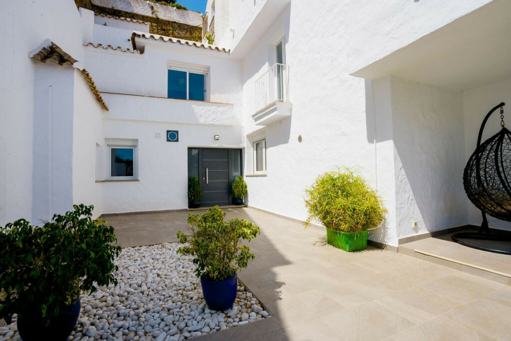 Townhouse Marbella Málaga - image 4