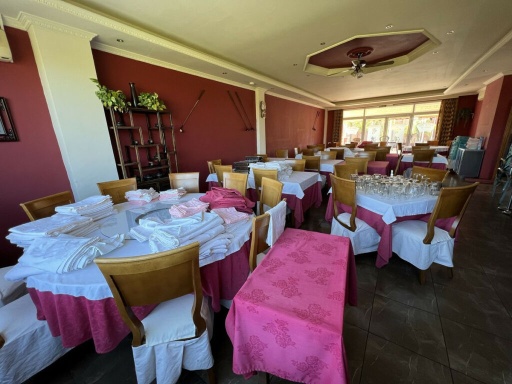 Restaurant New Golden Mile Málaga - image 6