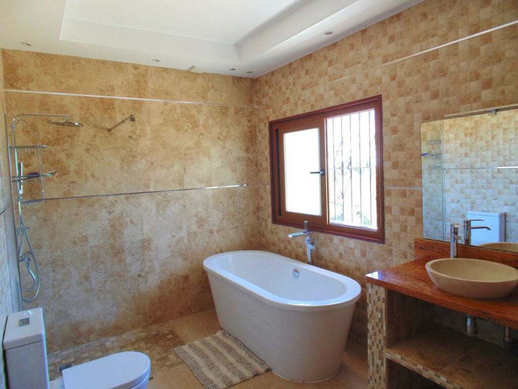 Detached Villa Benalmadena Costa Málaga - image 11