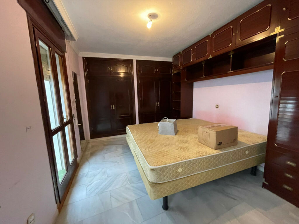 Townhouse Estepona Málaga - image 14