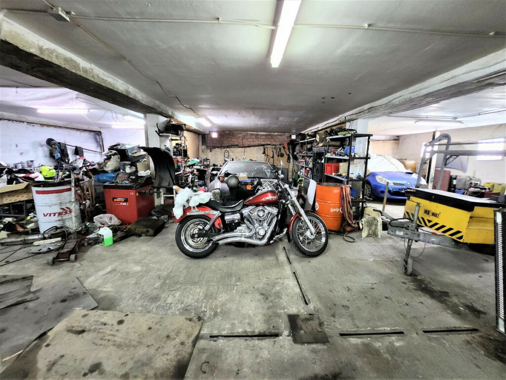 Garage Manilva Málaga - image 14