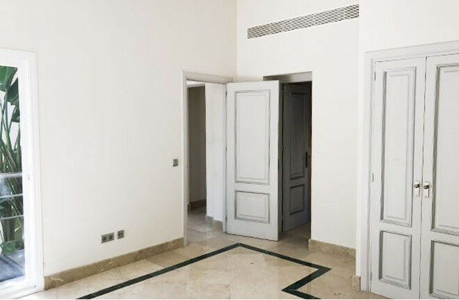 Detached Villa Los Almendros Málaga - image 16