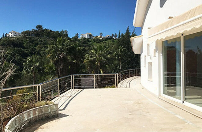 Detached Villa Los Almendros Málaga - image 19