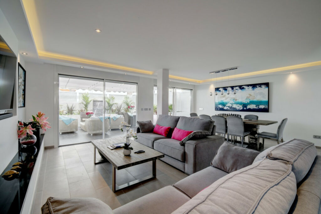 Townhouse Marbella Málaga - image 2