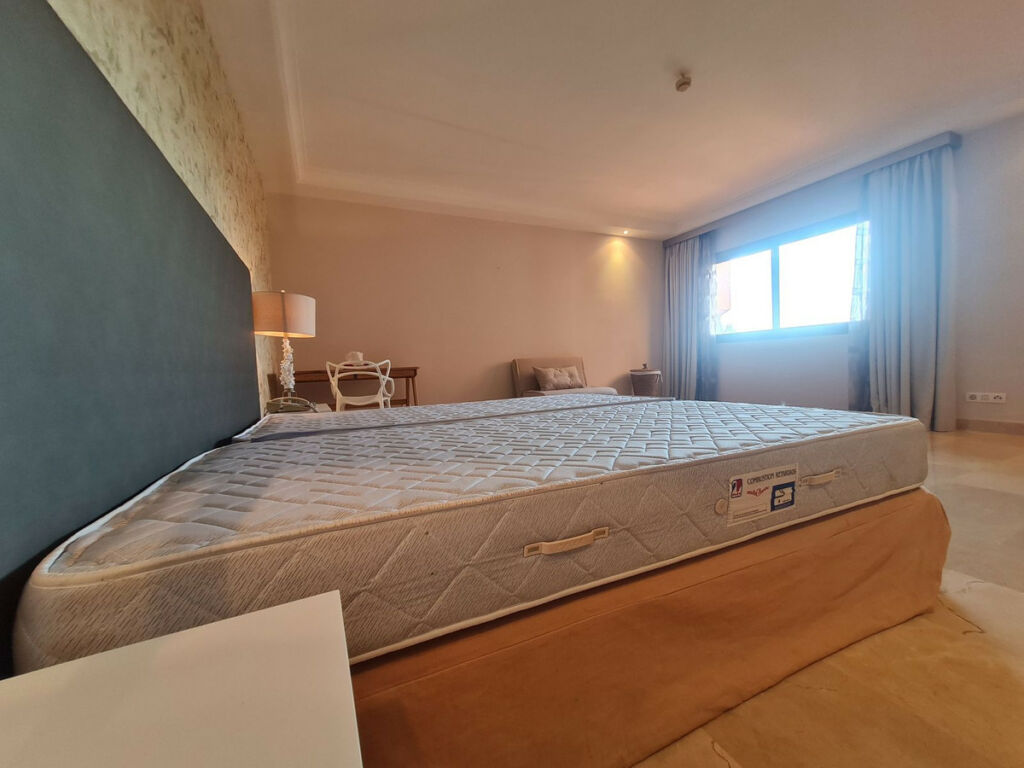 Middle Floor Apartment Estepona Málaga - image 23
