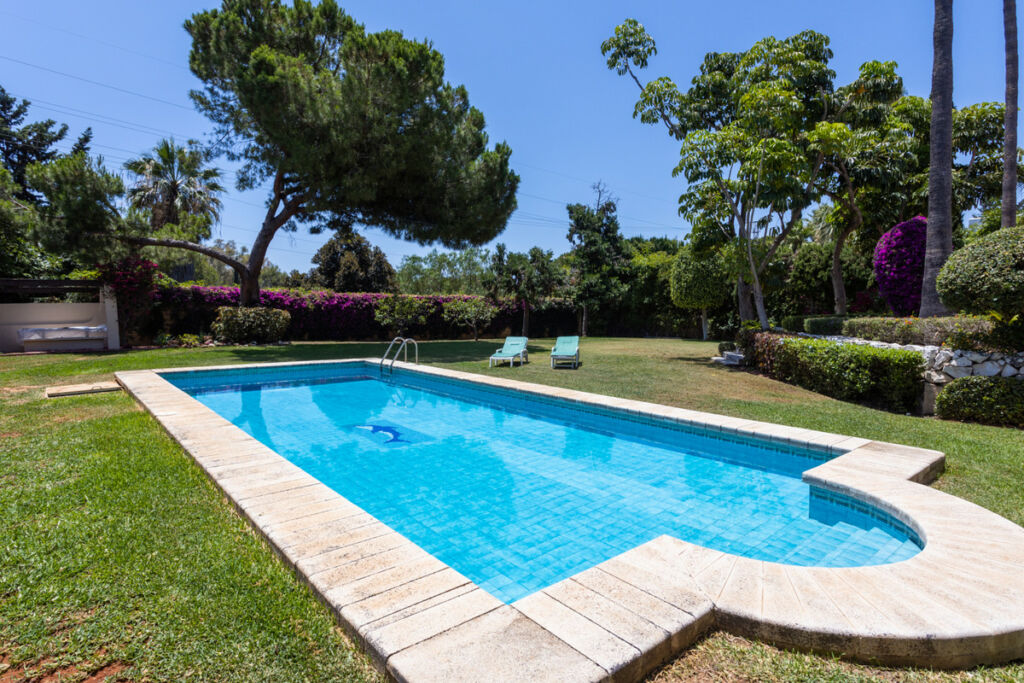 Detached Villa Marbella Málaga - image 26