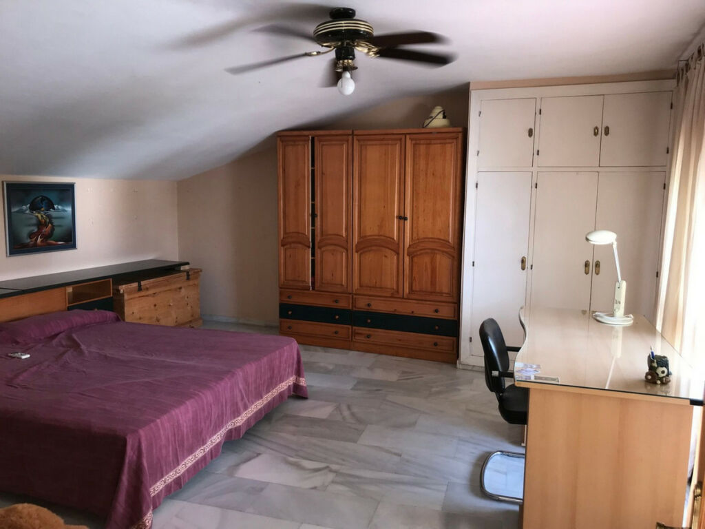 Townhouse Estepona Málaga - image 26