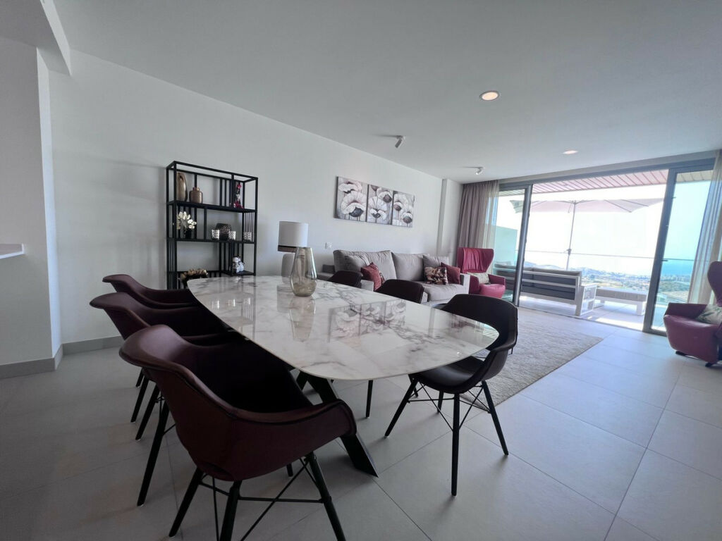 Middle Floor Apartment Calanova Golf Málaga - image 29