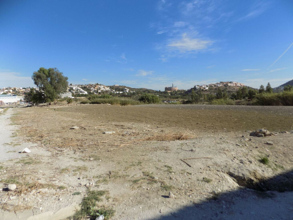 Commercial Plot Coín Málaga - image 3