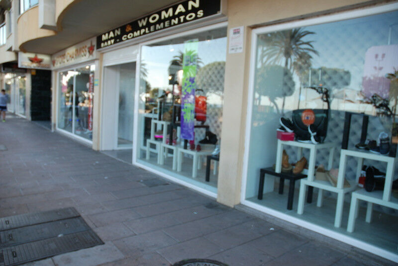Shop Estepona Málaga - image 3