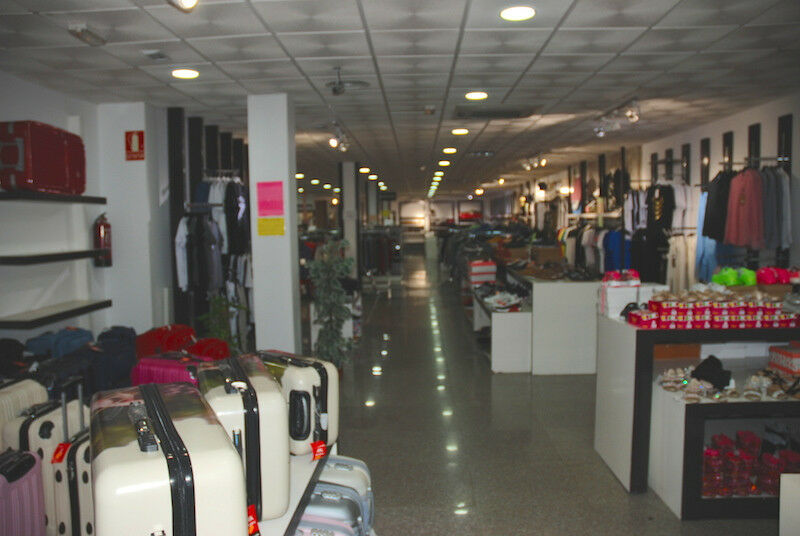 Shop Estepona Málaga - image 4