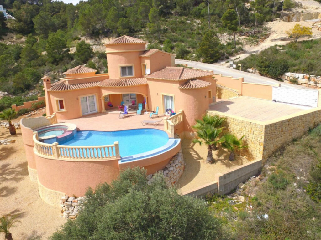 Detached Villa Javea Alicante - image 2