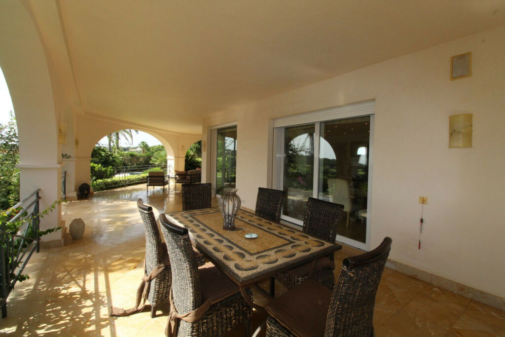 Detached Villa Sotogrande Alto Cádiz - image 64