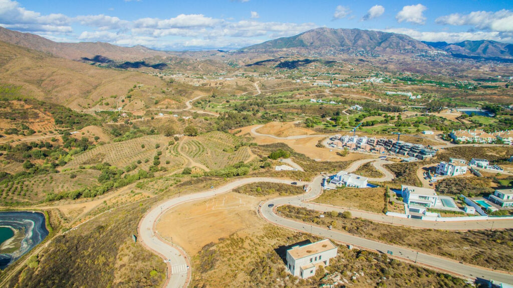 Residential Plot La Cala Golf Málaga - image 8