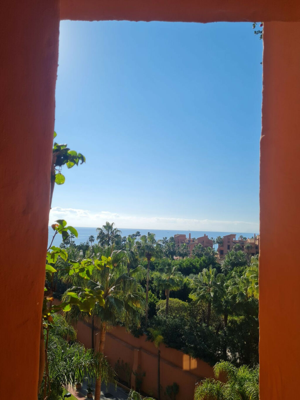 Middle Floor Apartment Estepona Málaga - image 8