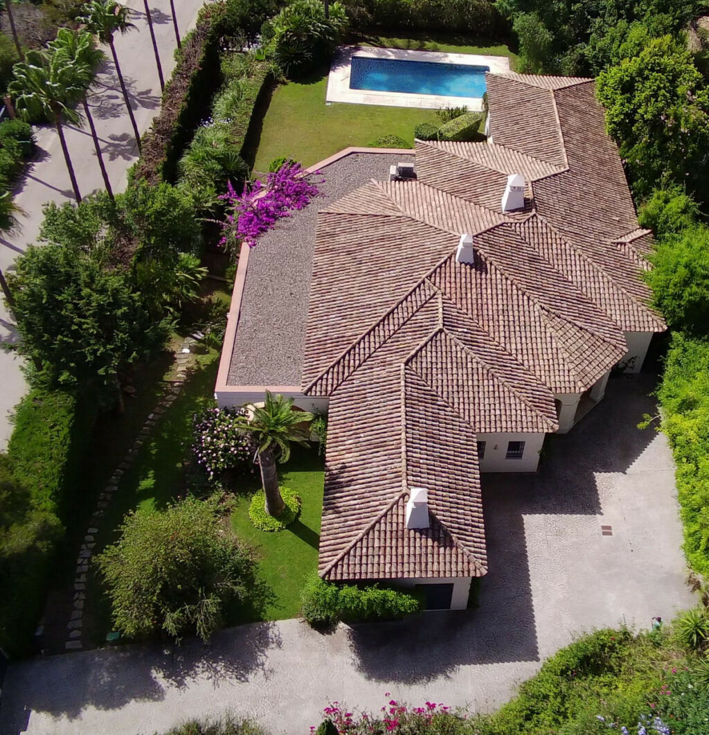 Detached Villa Sotogrande Alto Cádiz - image 2