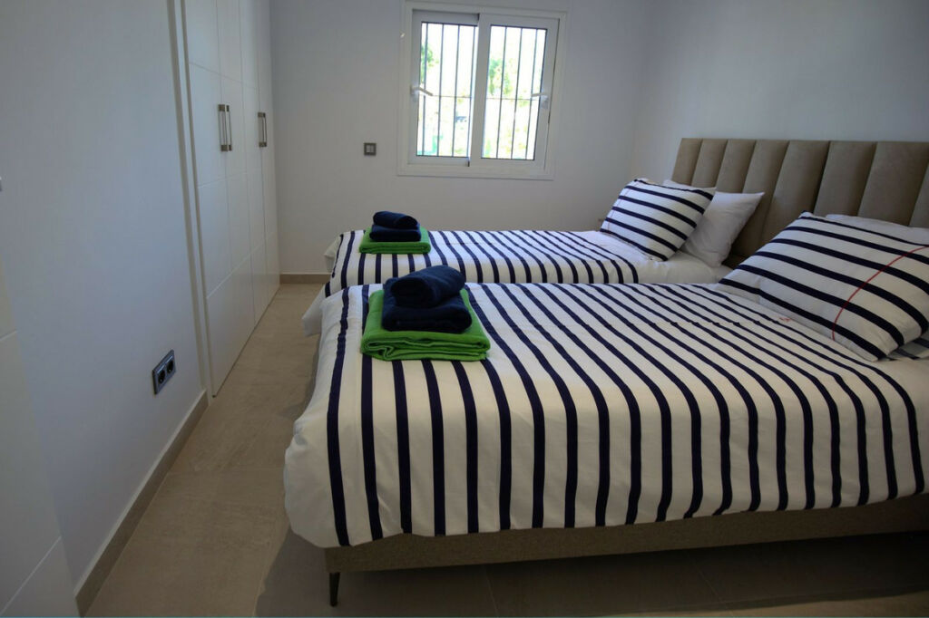 Townhouse Marbella Málaga - image 9