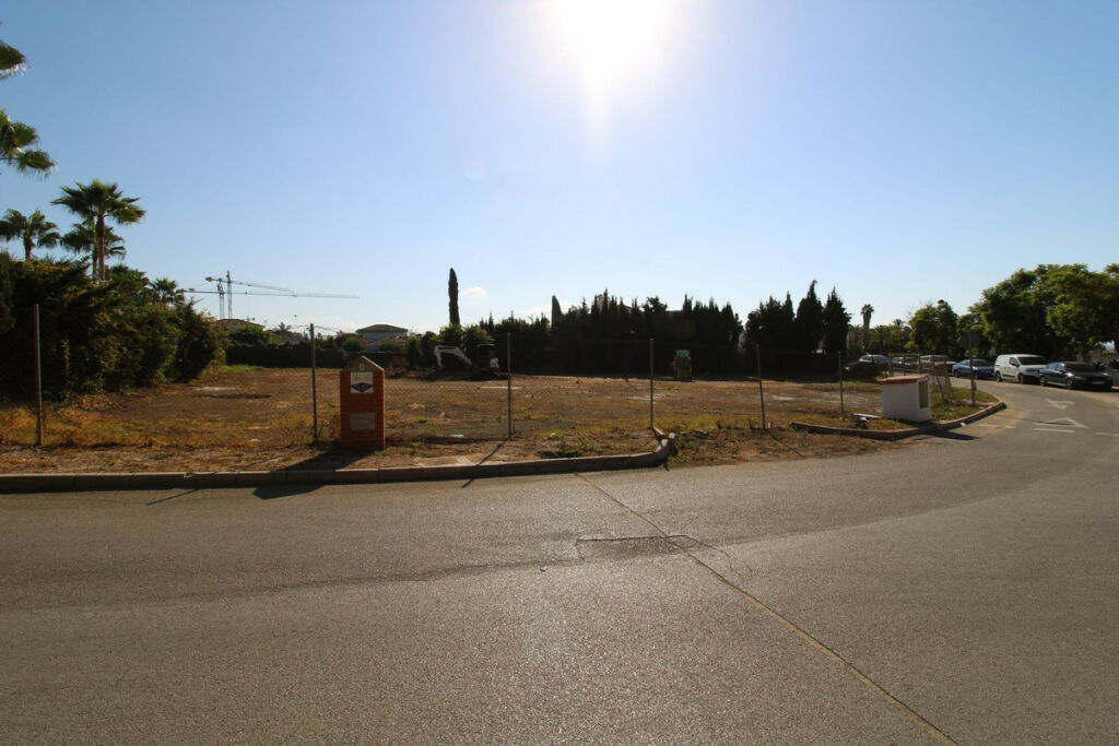 Residential Plot The Golden Mile Málaga