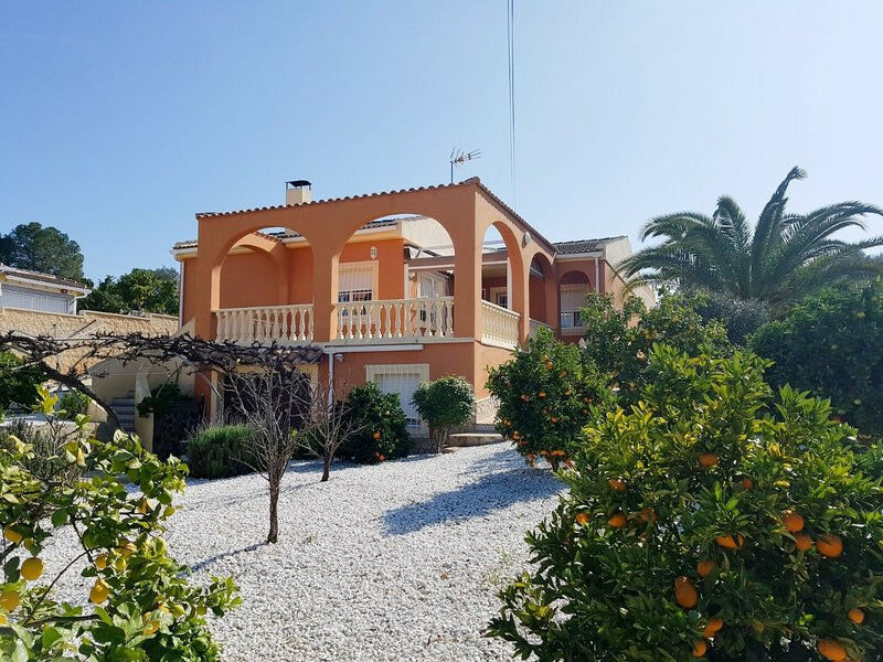 Detached Villa Los Balcones Alicante