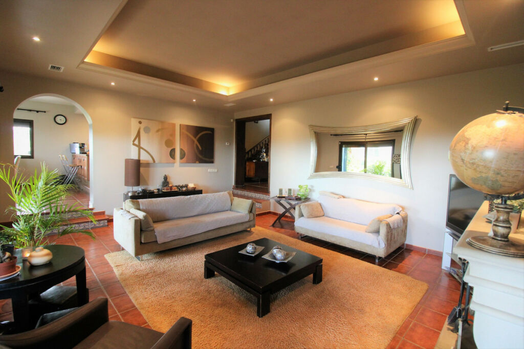 Detached Villa New Golden Mile Málaga