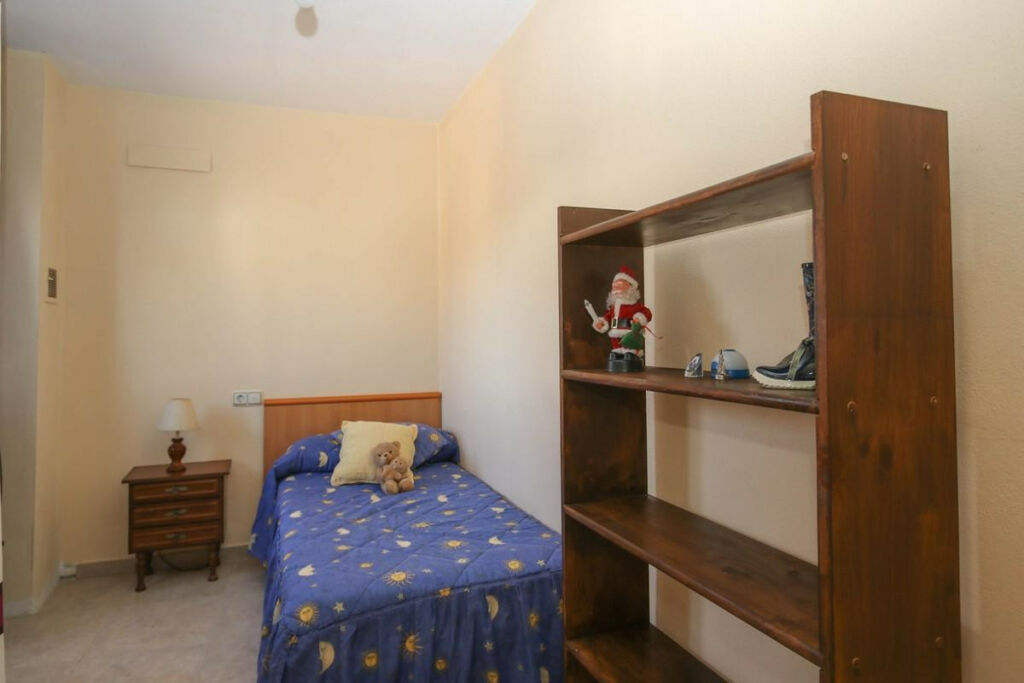 Townhouse Alozaina Málaga - image 10